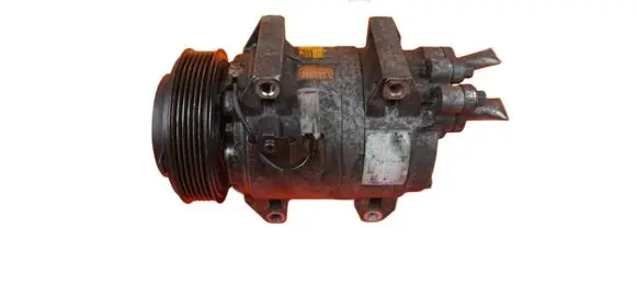 Volvo S60 Air conditioning (A/C) compressor (pump) 8708581 D5244T4