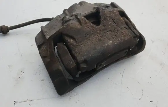 Volvo XC70 Front brake caliper