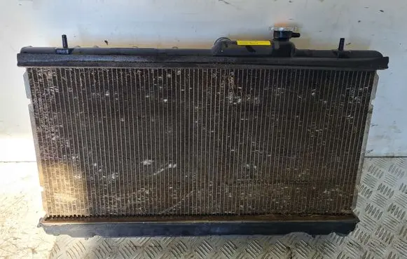 Subaru Impreza II Coolant radiator
