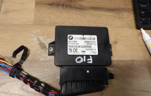 BMW 5 F10 F11 Brake system control unit/module 6853703 32620259A 23122010