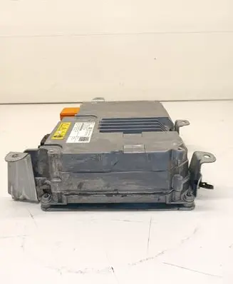 Mercedes-Benz EQC Hybrid / electric car battery A0009003132 A0009015211