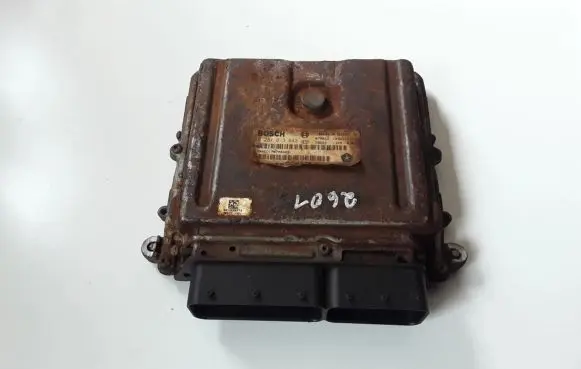 Jeep Grand Cherokee (WK) Engine control unit/module P05187324AB