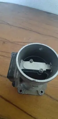 Audi A4 S4 B5 8D Mass air flow meter 037906461B