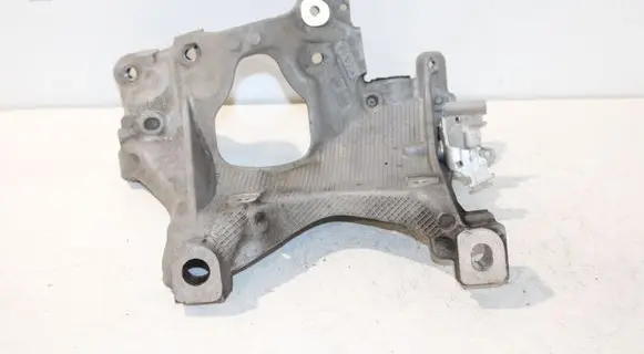 Audi A4 S4 B9 Engine mounting bracket 8W0399296E