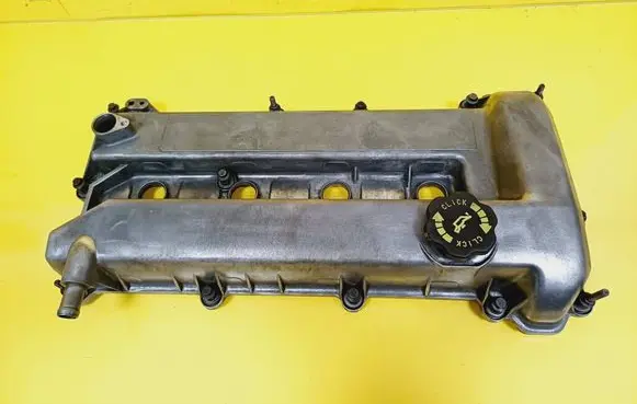 Ford Mondeo Mk III Rocker cam cover 1S7G6582AH