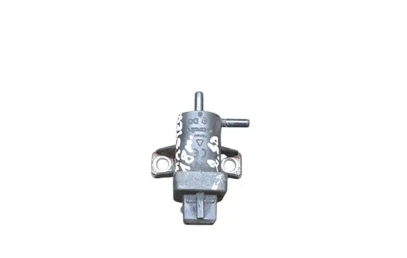 Renault Master III Turbo solenoid valve 8200762162