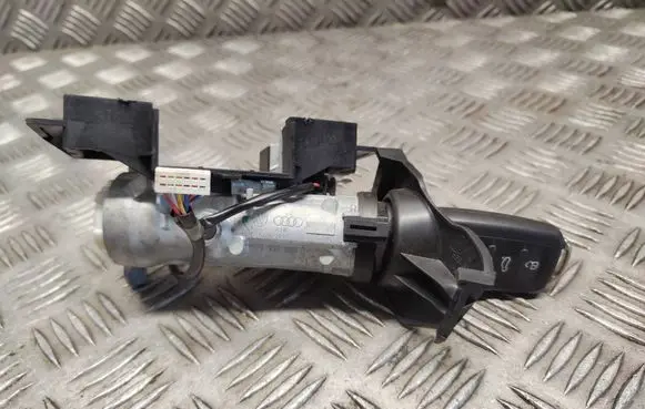 Volkswagen Caddy Ignition lock 1K0905851 0043AD17714