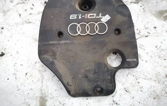 Engine cover (trim)