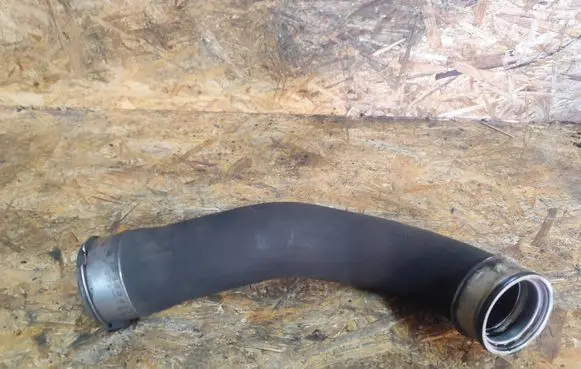 Mercedes-Benz ML W166 Intercooler hose/pipe A1665230182