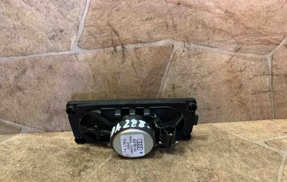 Audi TT TTS Mk2 Panel speaker 8J0035362