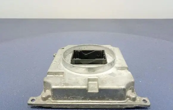 Volkswagen Golf Sportsvan Voltage converter/converter module 7P5941572A