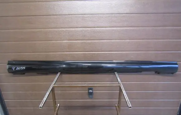 Mercedes-Benz C AMG W204 Front sill (body part) 
