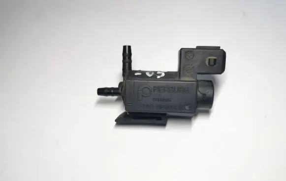 BMW 5 E60 E61 Turbo solenoid valve 1742712