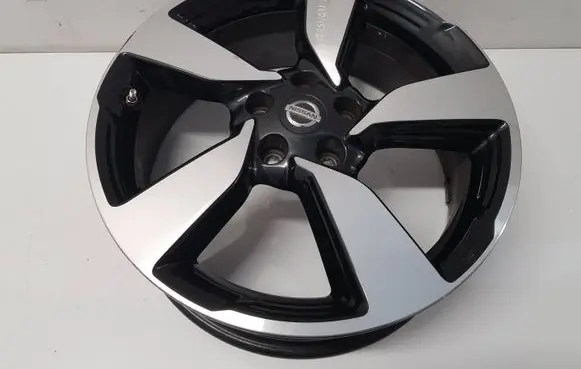 Nissan Qashqai R18 alloy rim 4EA8A N6480111