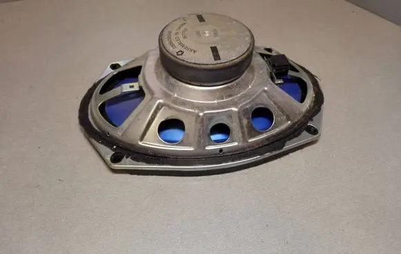 Fiat Freemont Front door speaker 05064358AB 26777AA