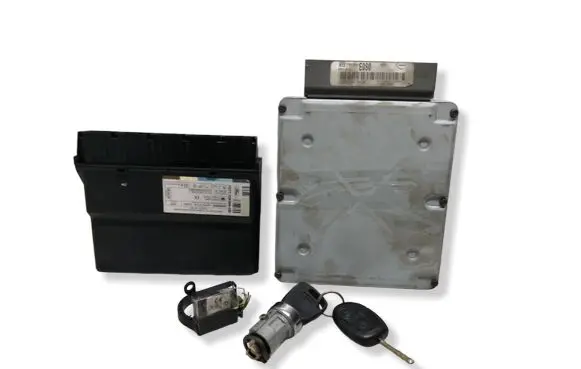 Ford Mondeo Mk III Engine ECU kit and lock set 1S7T15K600GB