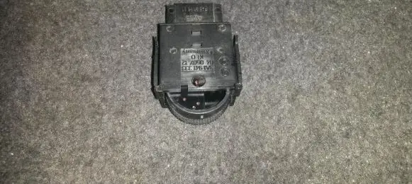 Volkswagen PASSAT B4 Headlight level height control switch 3a1941333 040507.12