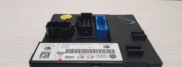 Audi A6 S6 C6 4F Comfort/convenience module 4F0907289E 4F0910289E