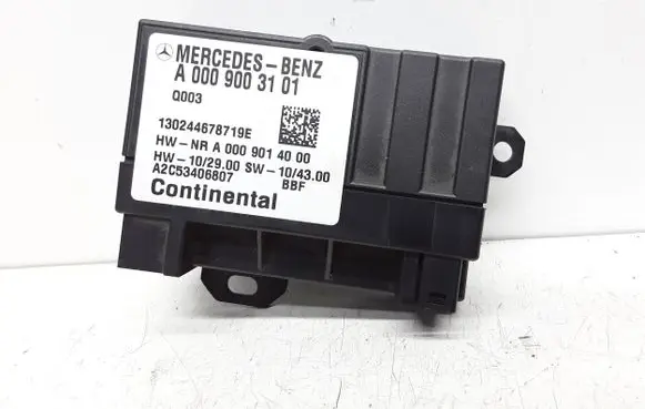 Mercedes-Benz C W204 Fuel injection pump control unit/module A0009003101