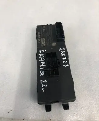 Skoda Kamiq Tailgate/trunk control unit/module 5wb959107
