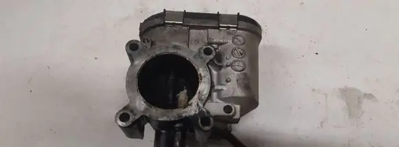 Volkswagen Polo Throttle valve 030133062C
