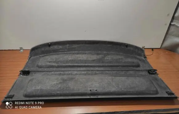 Parcel shelf