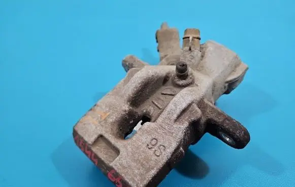 Suzuki Vitara (LY) Rear brake caliper IMPRK1544651