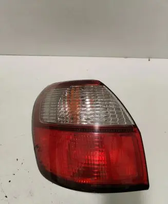 Subaru Legacy Rear/tail lights 4835A 7447 4835