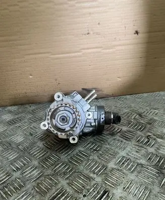 Opel Combo E Fuel injection high pressure pump 0445010761