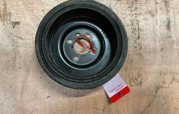 Volkswagen PASSAT B6 Crankshaft pulley 036105243