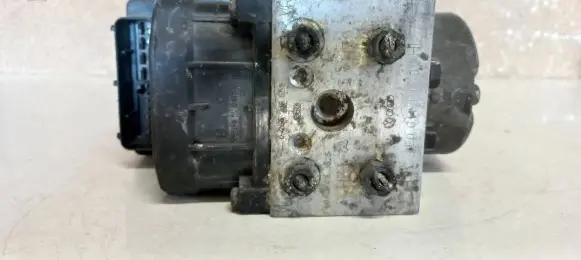 Audi A4 S4 B5 8D ABS Pump 273004281 8E0614111AB
