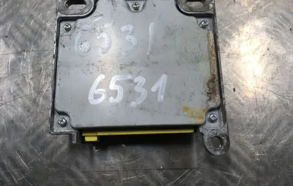 Suzuki Grand Vitara II Airbag control unit/module 3891065J30 E65J1