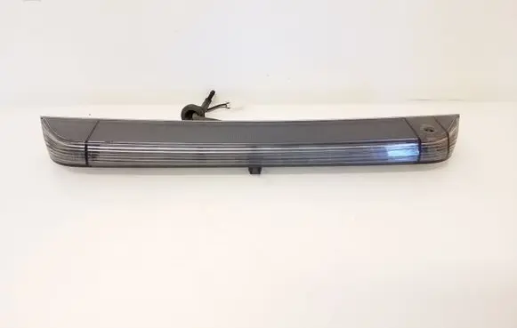 Mitsubishi Grandis Third/center stoplight P3505
