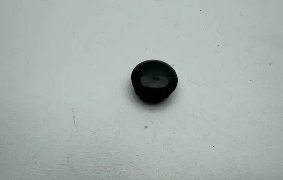 Chrysler Pacifica Wiper trim