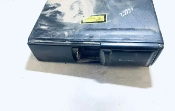 Audi A6 S6 C5 4B CD/DVD changer 