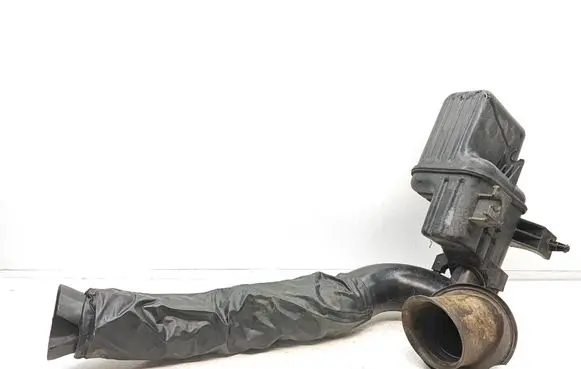 Opel Antara Intake resonator 20792675