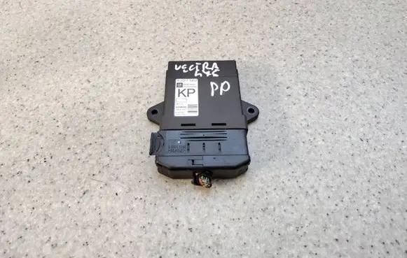 Opel Vectra C Door control unit/module 9227562