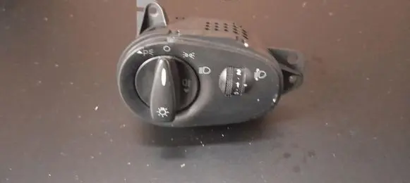 Ford Focus Fog light switch 98AG13A024CH