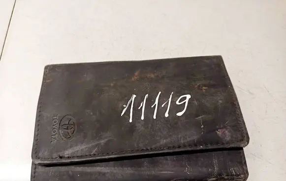 Toyota RAV 4 (XA30) Owners service history hand book 