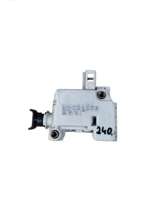 Volkswagen Polo Tailgate boot lock/latch motor 3B0959781C