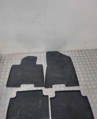 Hyundai Tucson TL Car floor mat set D7131ADE01 D7131ADE50 D7131ADE10