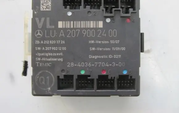 Mercedes-Benz E A207 Door control unit/module A2079002400