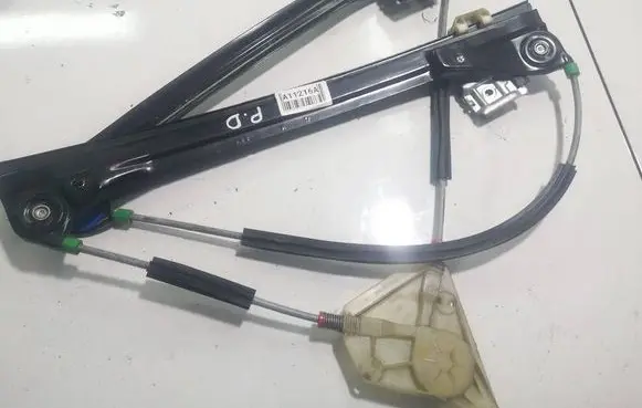 Volkswagen Polo IV 9N3 Sliding door window regulator with motor 