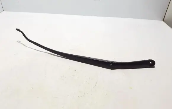 Hyundai Ioniq 5 Front wiper blade arm 98321GI000