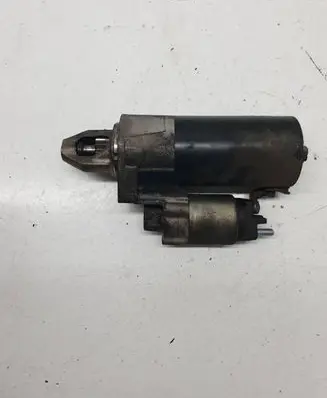 Mercedes-Benz ML W164 Starter motor 0001115070 A0061516101