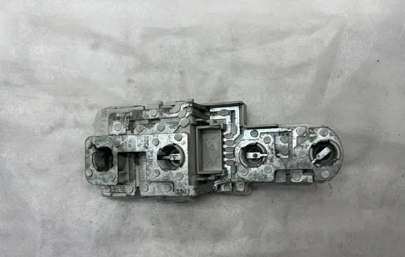 Audi A3 S3 8L Tail light bulb cover holder 8L0945257
