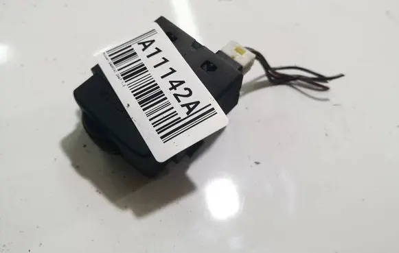 Nissan Qashqai Other switches/knobs/shifts 25190JD008
