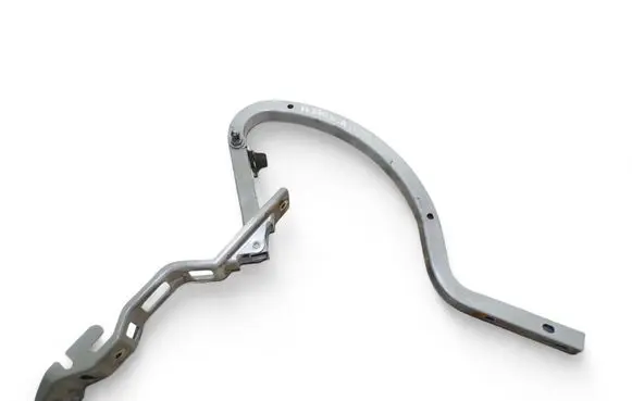 Lexus IS 220D-250-350 Tailgate/trunk/boot hinge