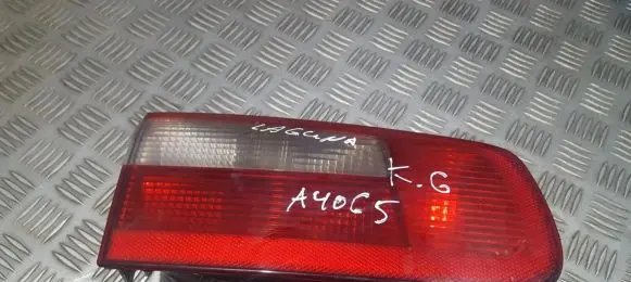 Renault Laguna II Tailgate rear/tail lights 8200002475 2346