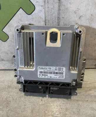 Ford Fiesta Engine control unit/module ECU HA6A-12B684-MA